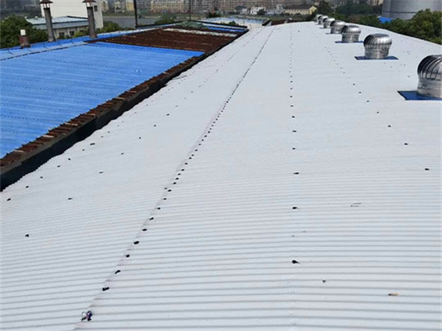 屋面彩钢夹芯板改造